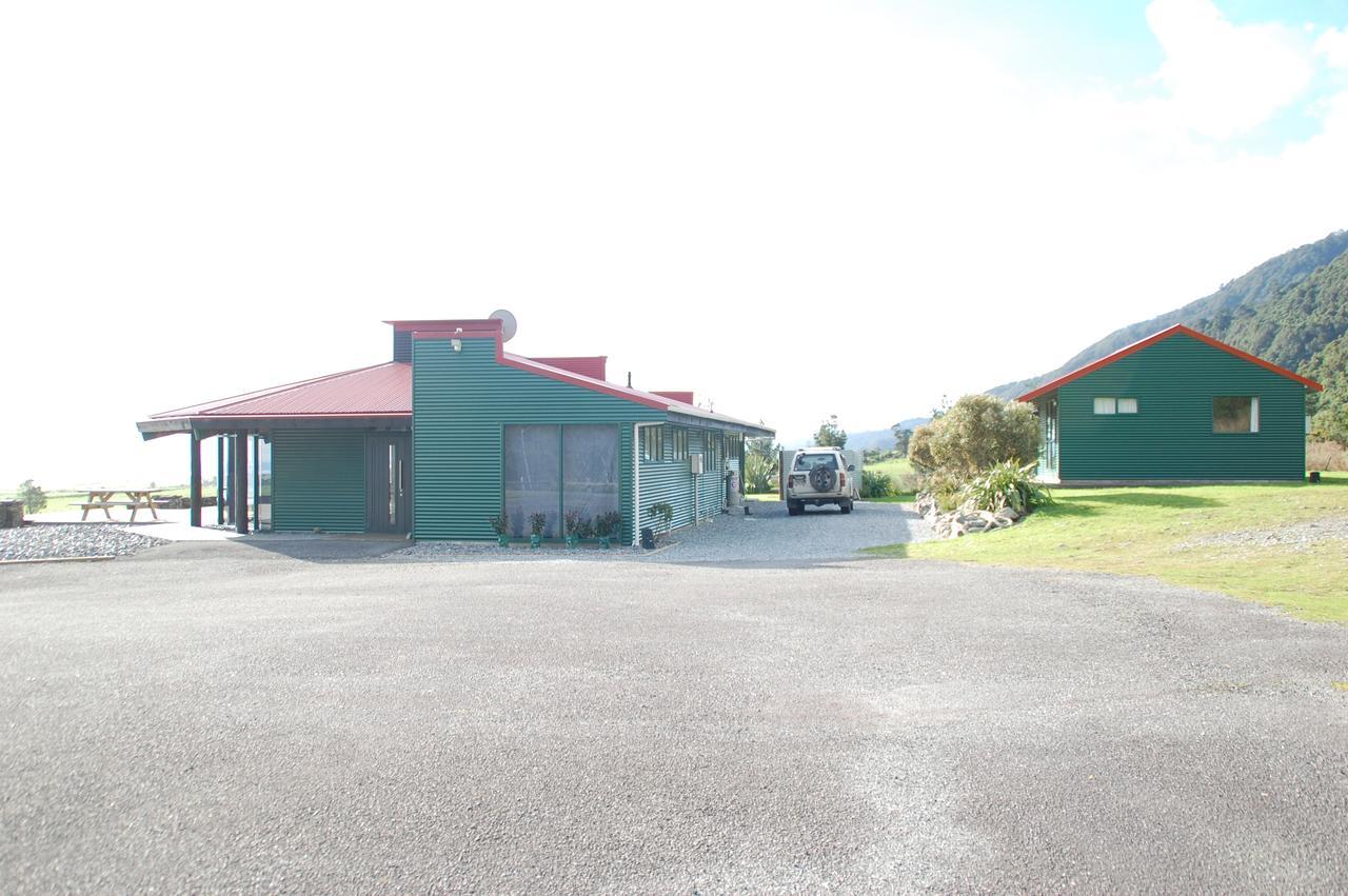 Rataview Motel Barrytown Exterior photo